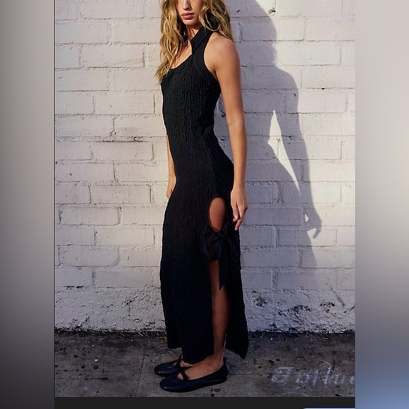 Free People Dresses & Skirts - NWOT Free People Sea Foam textured midi dress bodycon tie neck and side slit
